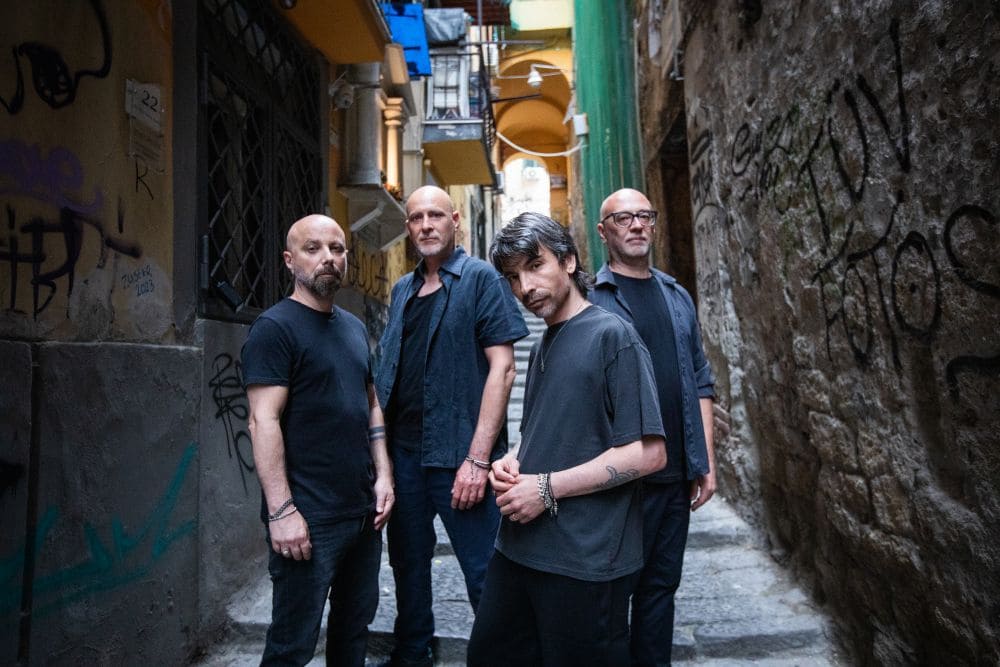 I 24 Grana in un vicolo di Napoli