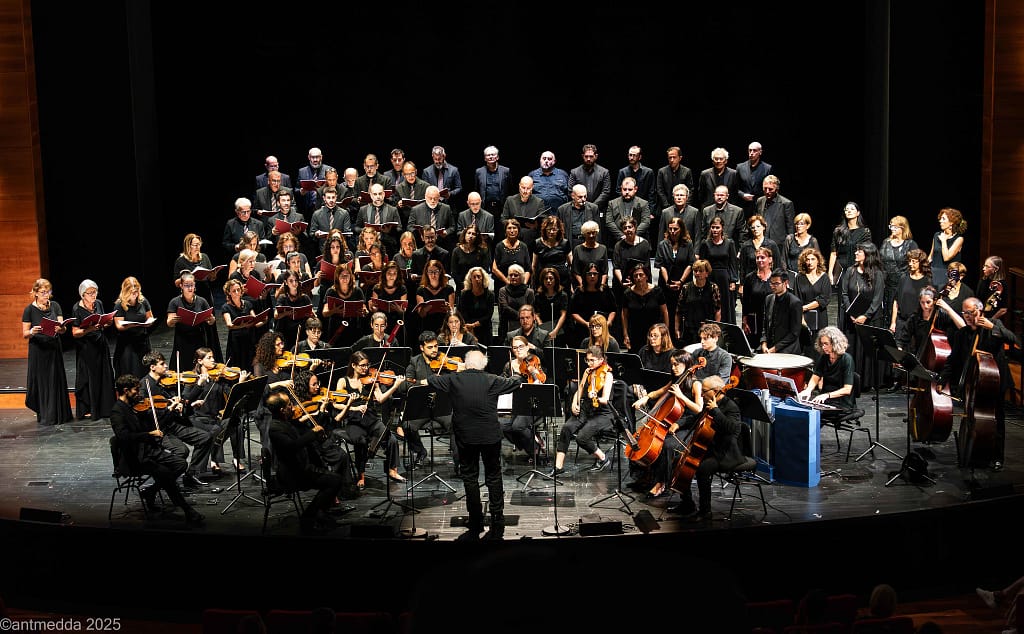 Coro e orchestra Studium Canticum in concerto